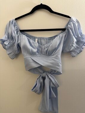 Indykah Baby Blue Puff Sleeve Tie Back Crop Top, Size US 4